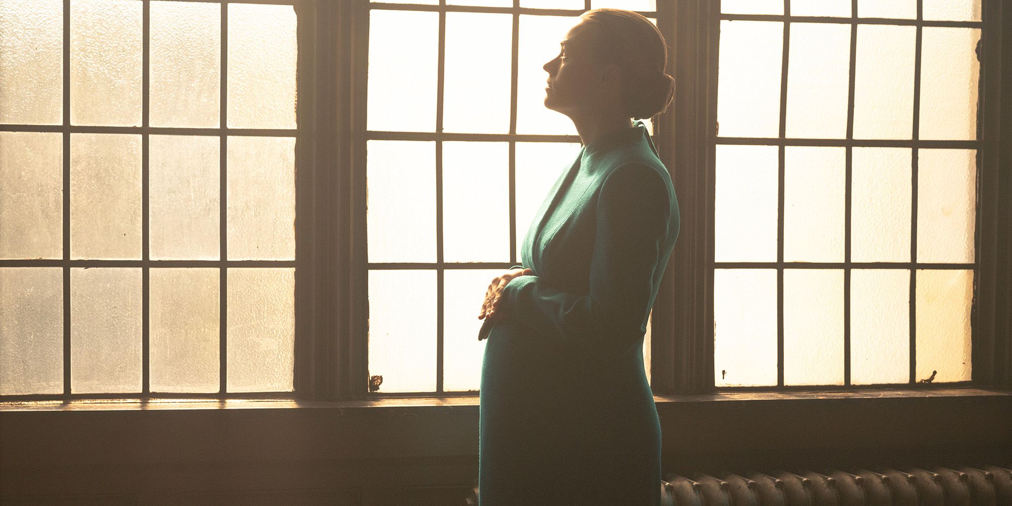 The Handmaid's Tale season 5 Yvonne Strahovski pregnant